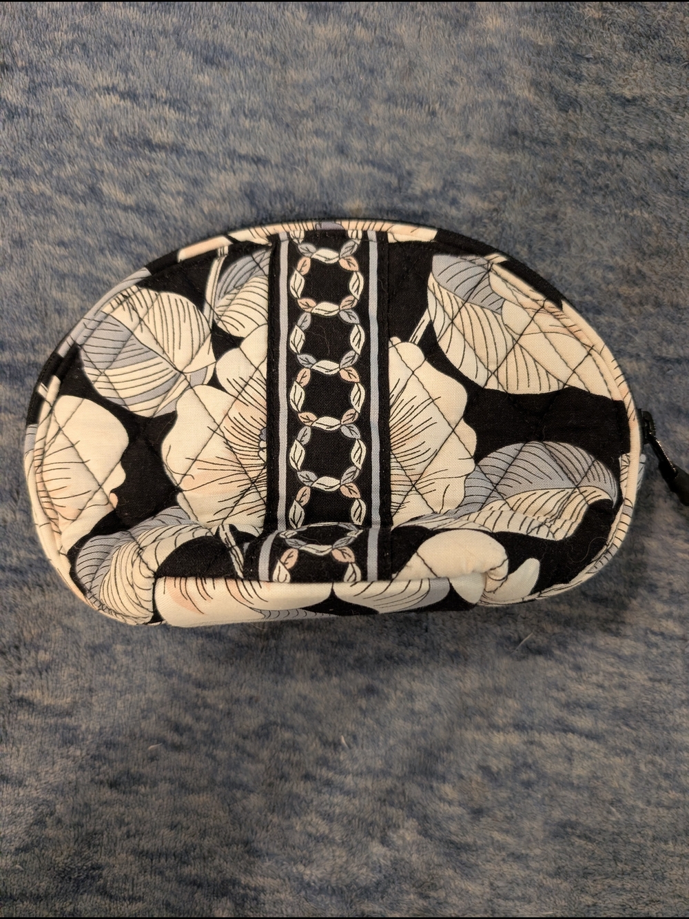 Vera Bradley Black & White Camellia Floral Quilted Cosmetic Pouch - Picture 4 of 6